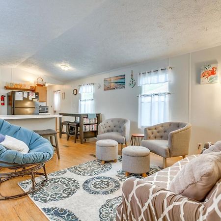 Bright Pensacola Home With Backyard - Pets Welcome! Экстерьер фото
