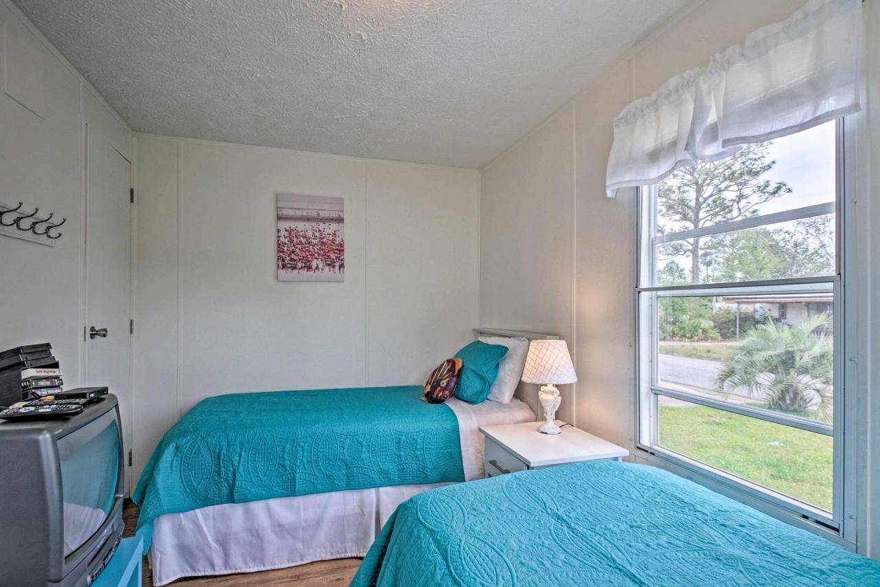 Bright Pensacola Home With Backyard - Pets Welcome! Экстерьер фото