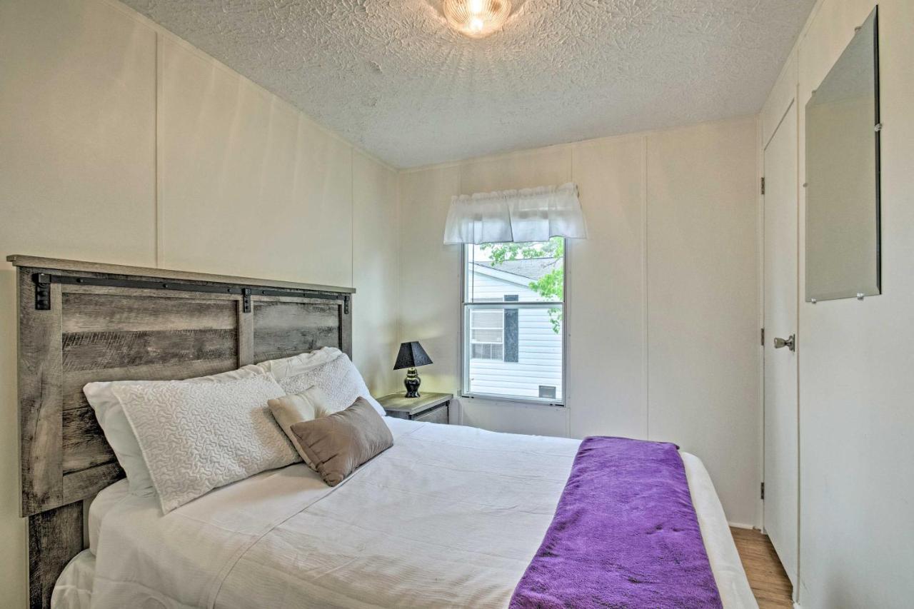 Bright Pensacola Home With Backyard - Pets Welcome! Экстерьер фото